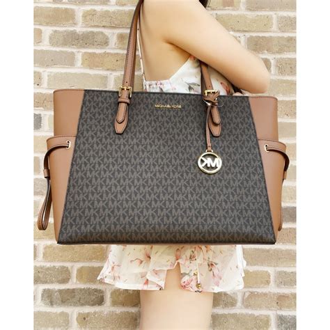 micheal.kors bag|micheal kors bags price.